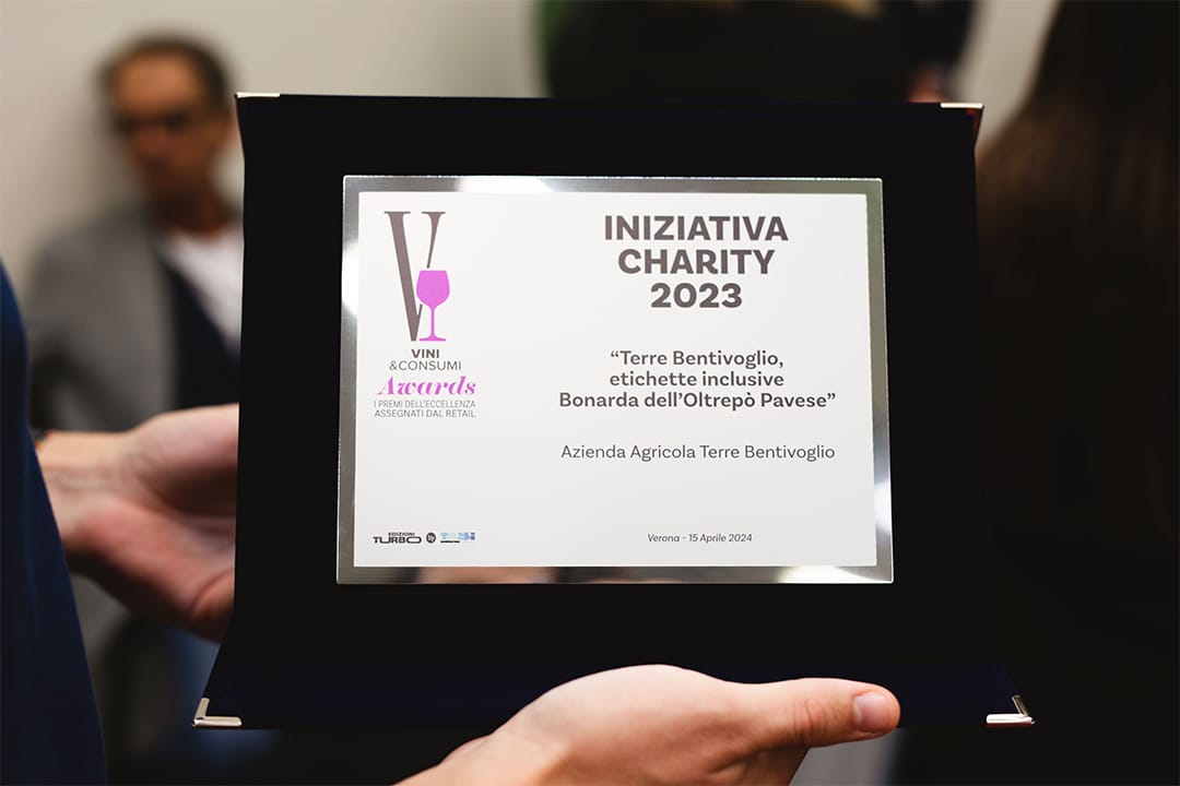 Tailor Brand x Azienda Agricola Terre Bentivoglio premio iniziativa charity Vinitaly 2024 B