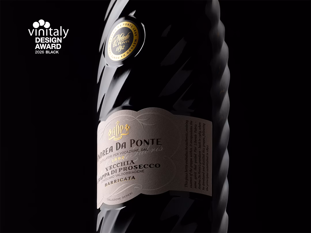 ©Tailor Brand - Vinitaly Design Award - Black - Vecchia Grappa di Prosecco Collezione Genesi Andrea Da Ponte